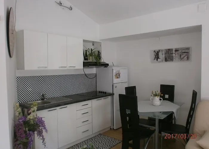 Apartments Paradiso